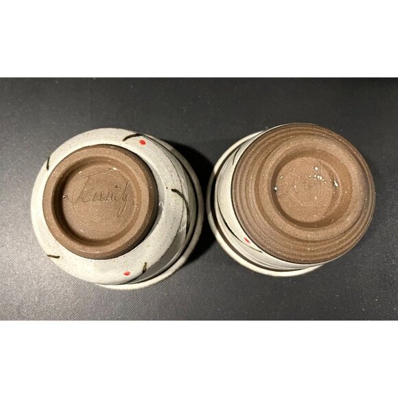 Handcrafted Pottery Bowls With Artistic Brushstroke Design - Picture 4 of 4